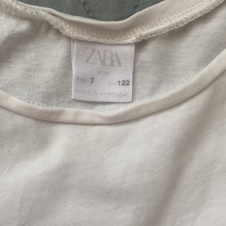 Футболочка Zara