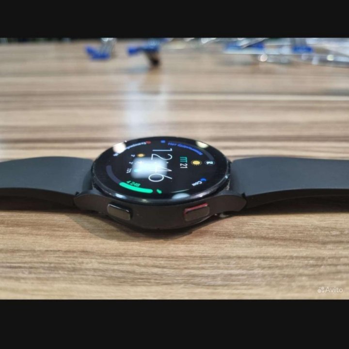 Смарт-часы Samsung Galaxy Watch 4 44 mm Black