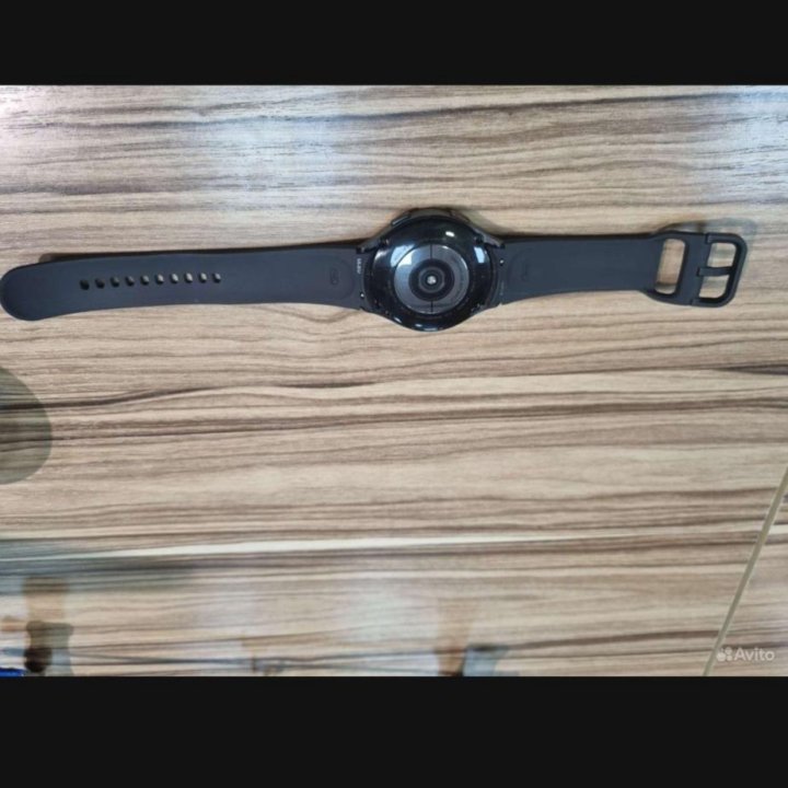 Смарт-часы Samsung Galaxy Watch 4 44 mm Black