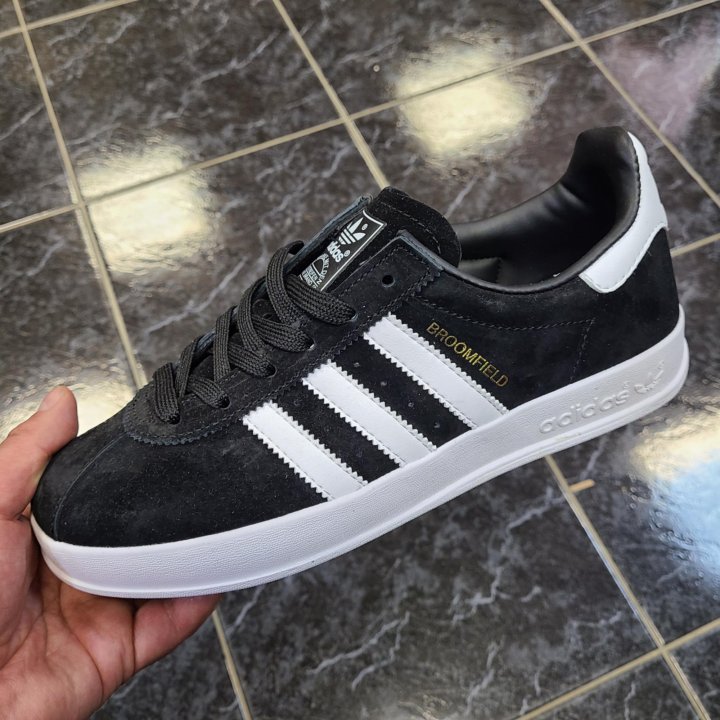 Adidas Broomfield