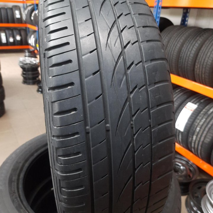 235/55 R19 Continental CrossContact UHP E