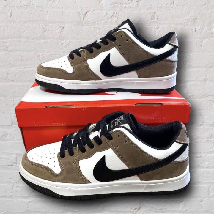 Кpoccoвки Nike SB Dunk Low мужские