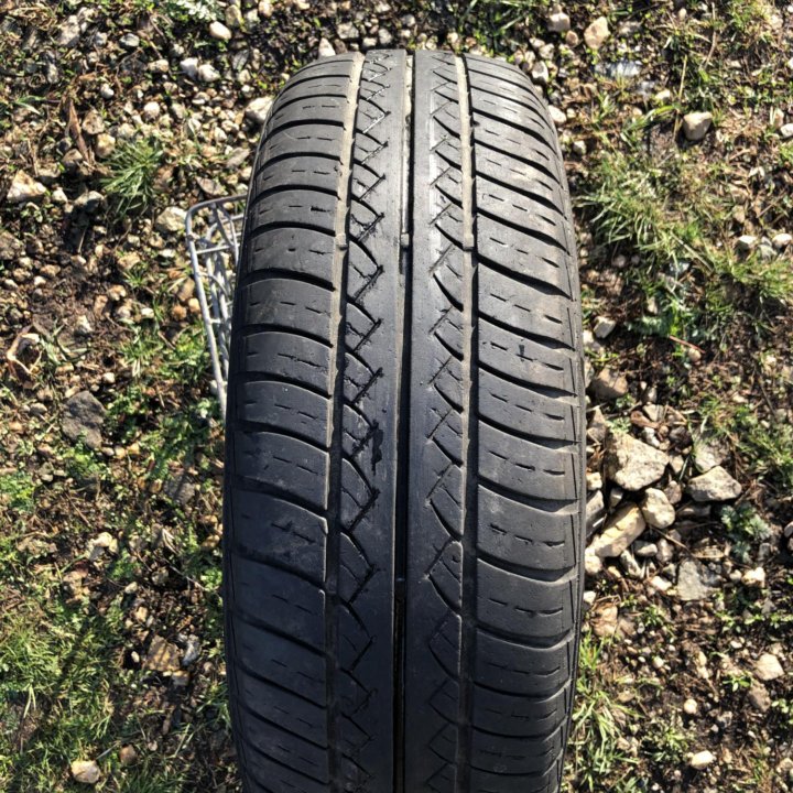 185/65 R15 шина летняя Барум 1шт