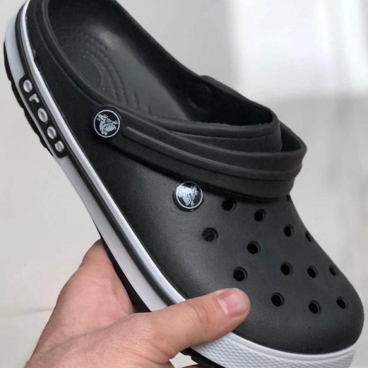 Crocs новые черные