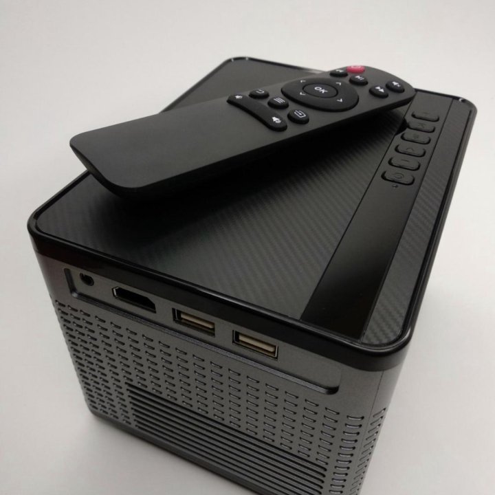 Мини проектор Ultra HD AI projector 5G. 4K