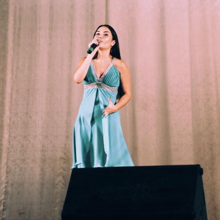 Платье выпускное