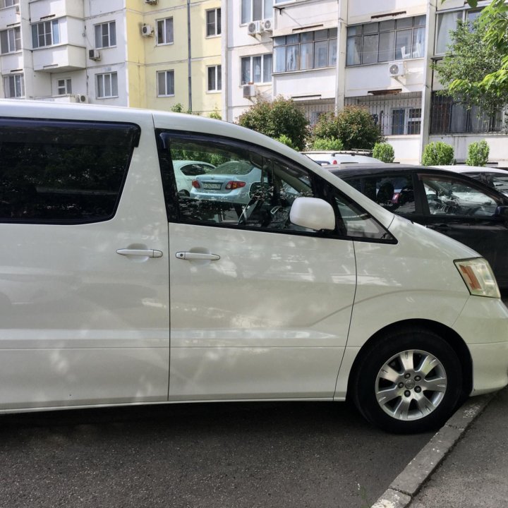 Toyota Alphard, 2005