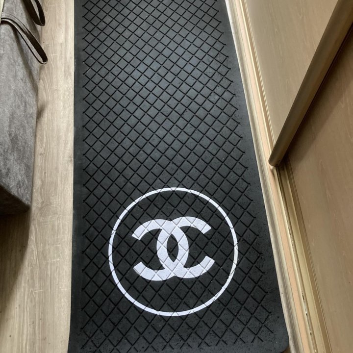 Спортивный коврик CHANEL