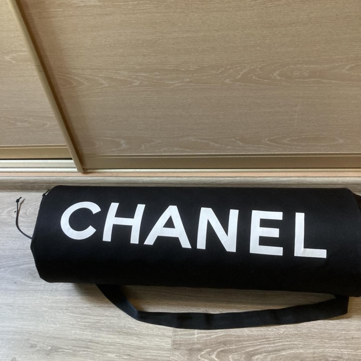 Спортивный коврик CHANEL