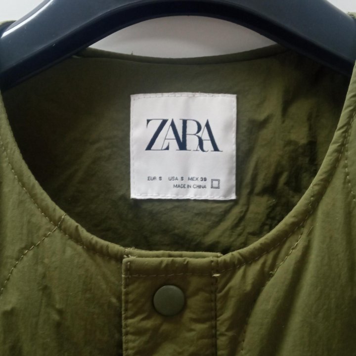 Куртка, ветровка Zara, мужская 48 размер