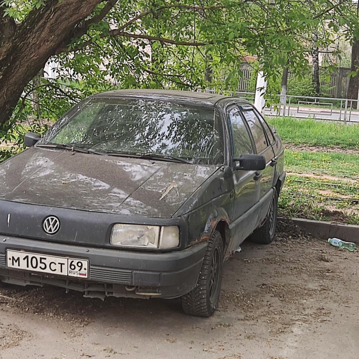 Volkswagen Passat, 1992