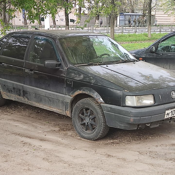 Volkswagen Passat, 1992