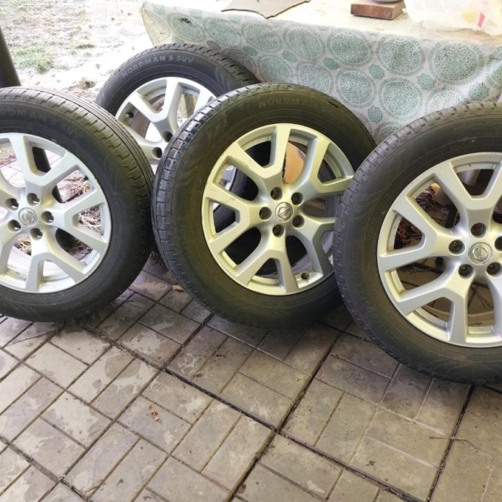 Колеса 235/60 R18