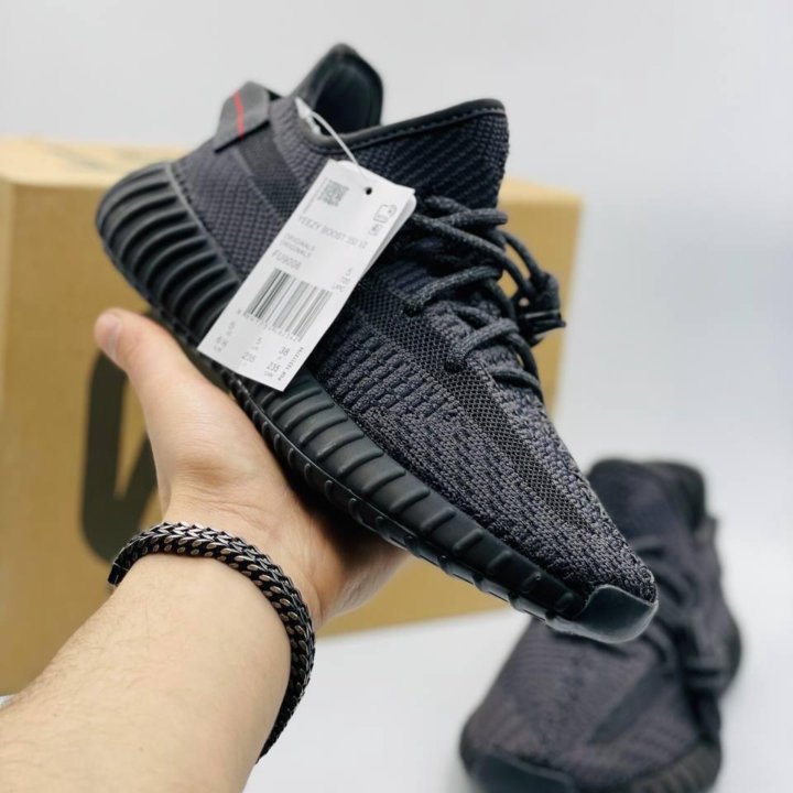 Кроссовки Adidas Yeezy 350 V2 Triple Black