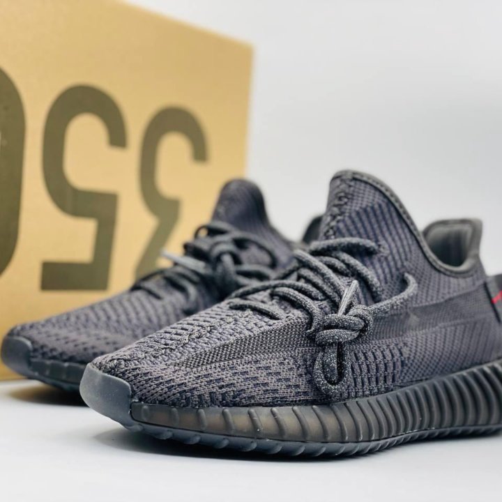 Кроссовки Adidas Yeezy 350 V2 Triple Black