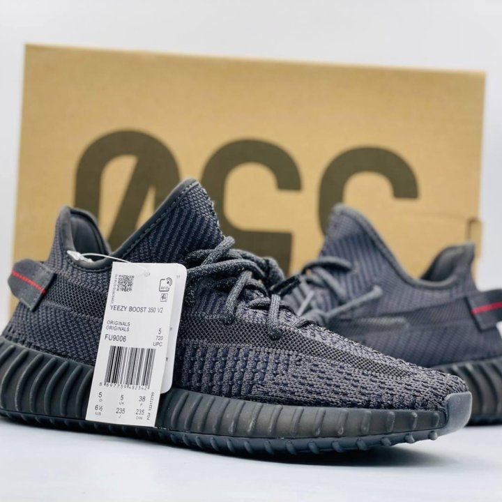 Кроссовки Adidas Yeezy 350 V2 Triple Black