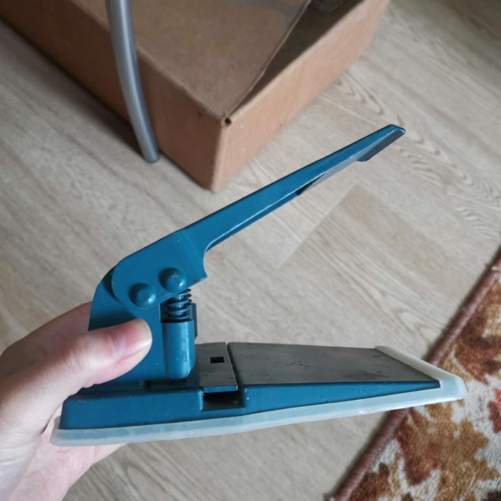 Дырокол СССР