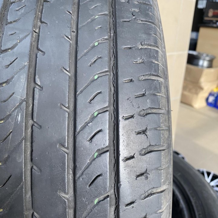 205/60 R16 Toyo Proxes J54