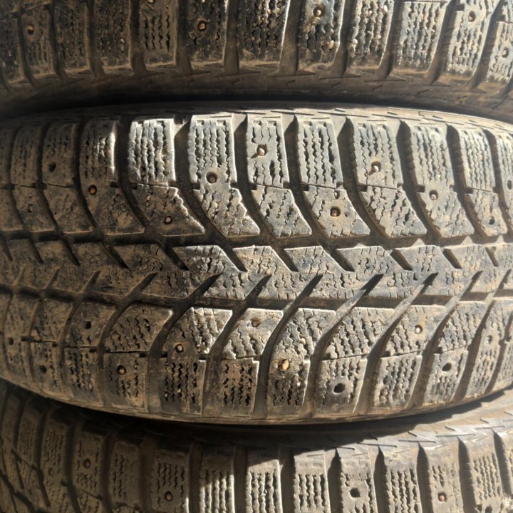 Bridgestone Ice Cruiser 5000, 215/60/16 пара