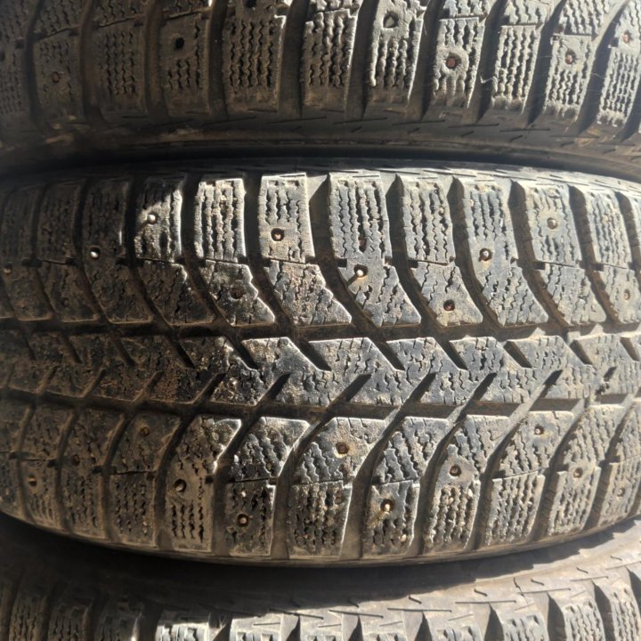 Bridgestone Ice Cruiser 5000, 215/60/16 пара