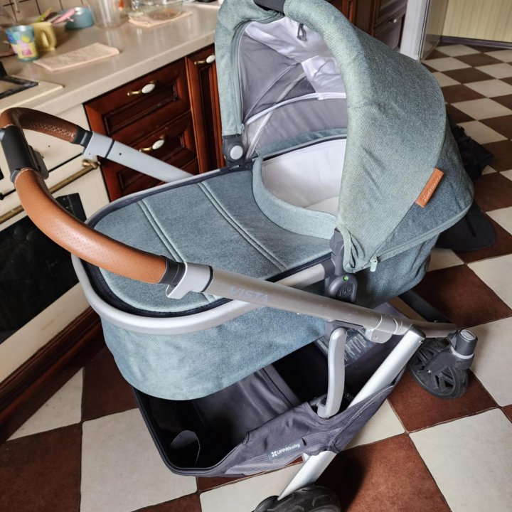 Детская коляска Uppababy Vista V2