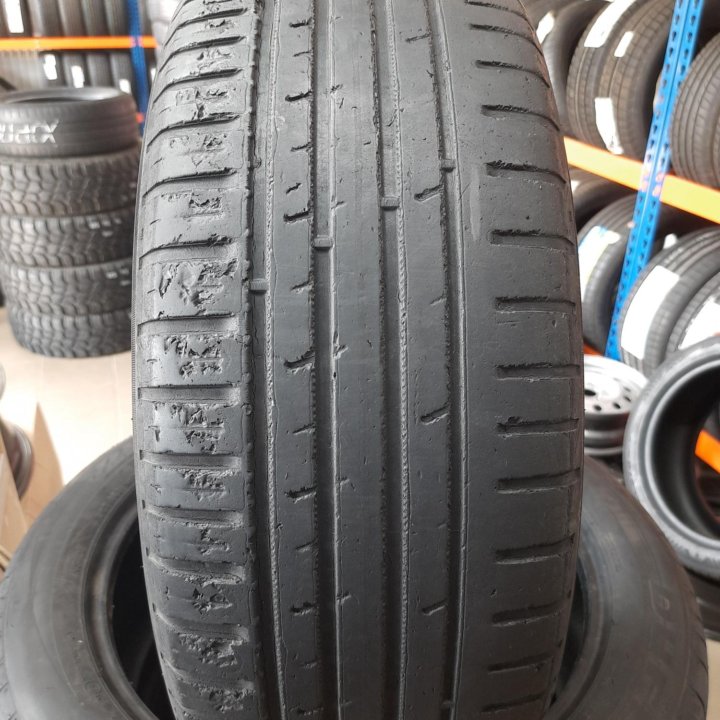 215/60 R16 Nokian Hakka Blue 2