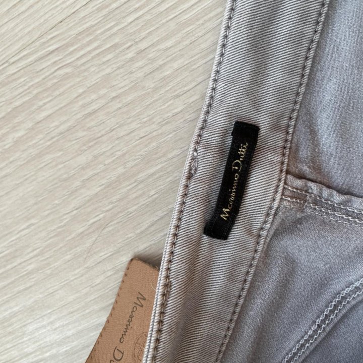 Джинсы Massimo dutti