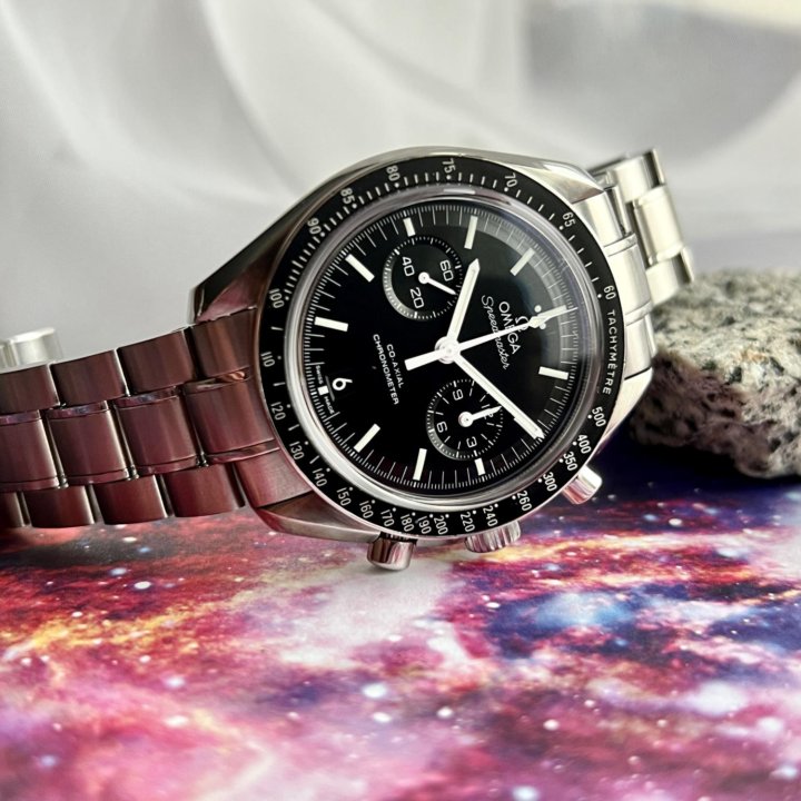 OMEGA Speedmaster 44мм