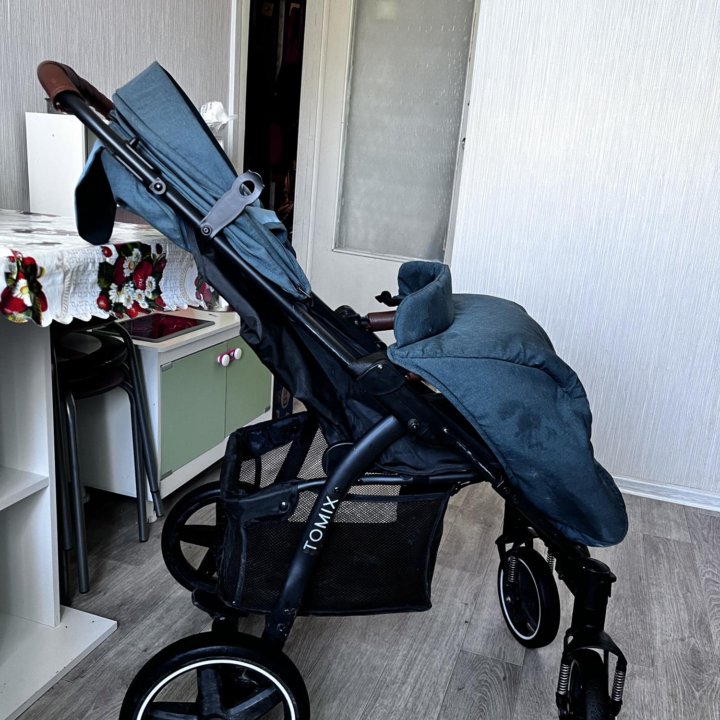 Коляска прогулочная tomix stella