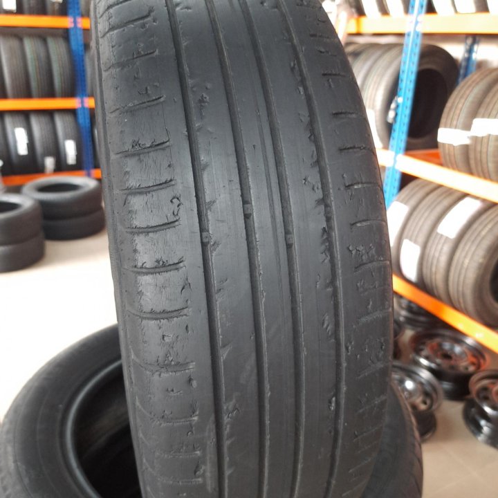 215/65 R16 Nexen Npriz RH1