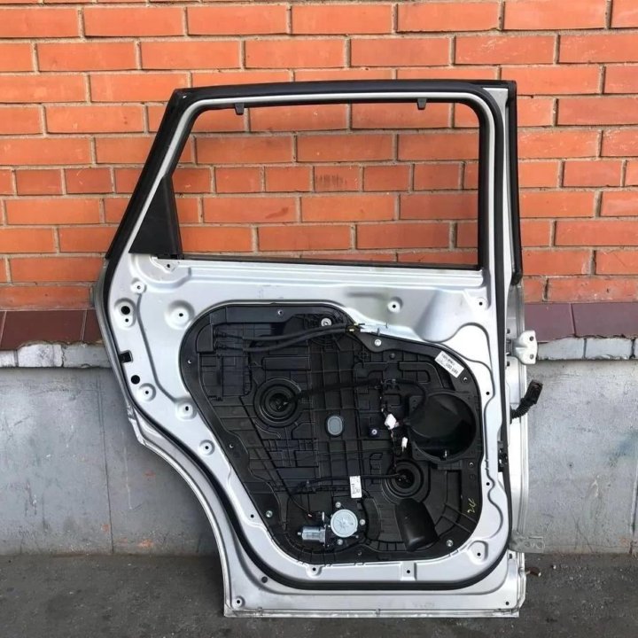 Дверь задняя левая Kia Sorento Prime UM 2014-2020