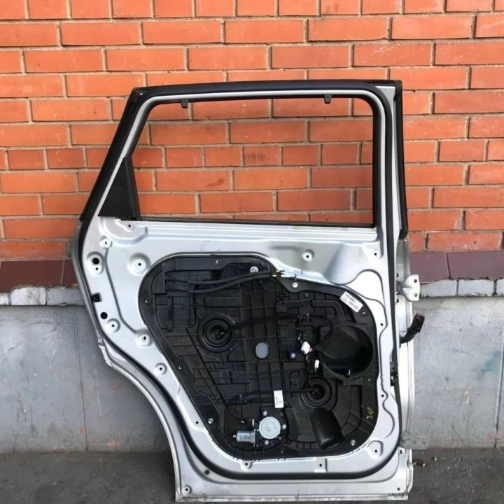Дверь задняя левая Kia Sorento Prime UM 2014-2020
