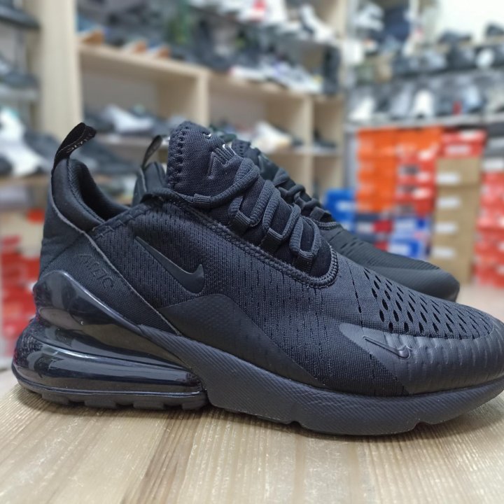 Кроссовки Nike Air Max 270