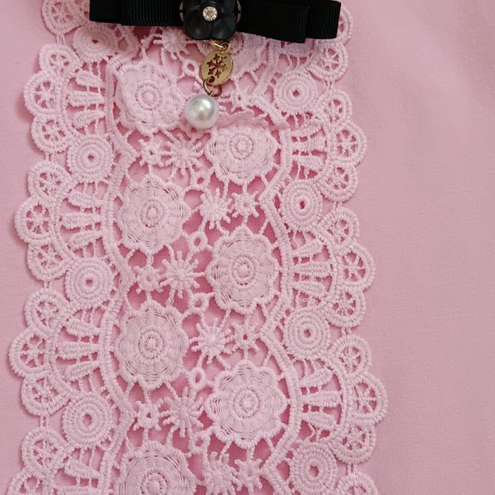 Кофточка школьная для девочки ( 122-128см).