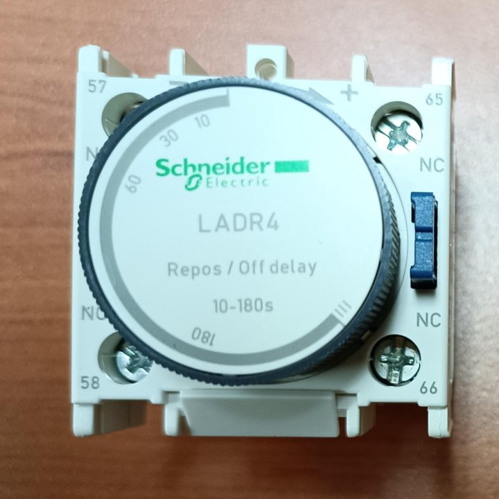 Новый LADR4 Schneider Electric