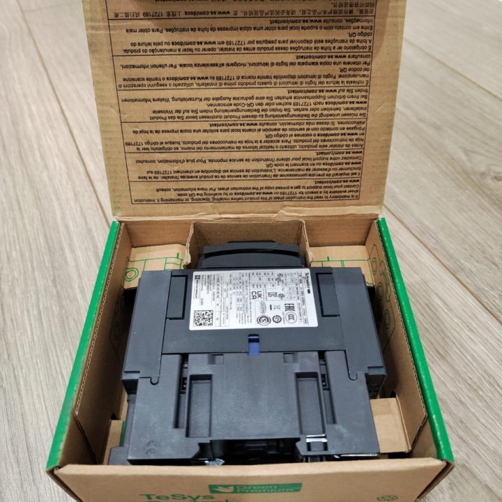 Контактор 40А Schneider Electric LC1D40AV7