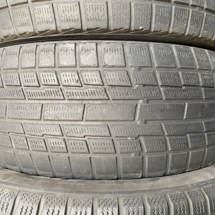 205/55 R16 Yokohama Ice Guard IG30