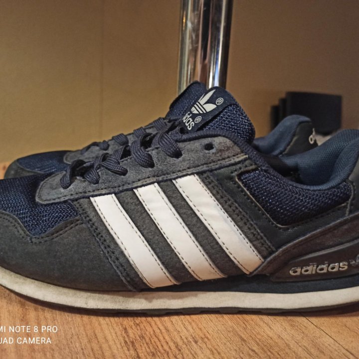 Adidas кроссовки кеды оригинал 39 размер