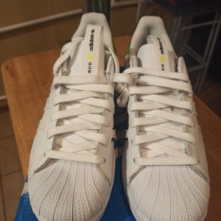 Adidas superstar редкие 41,5 размер