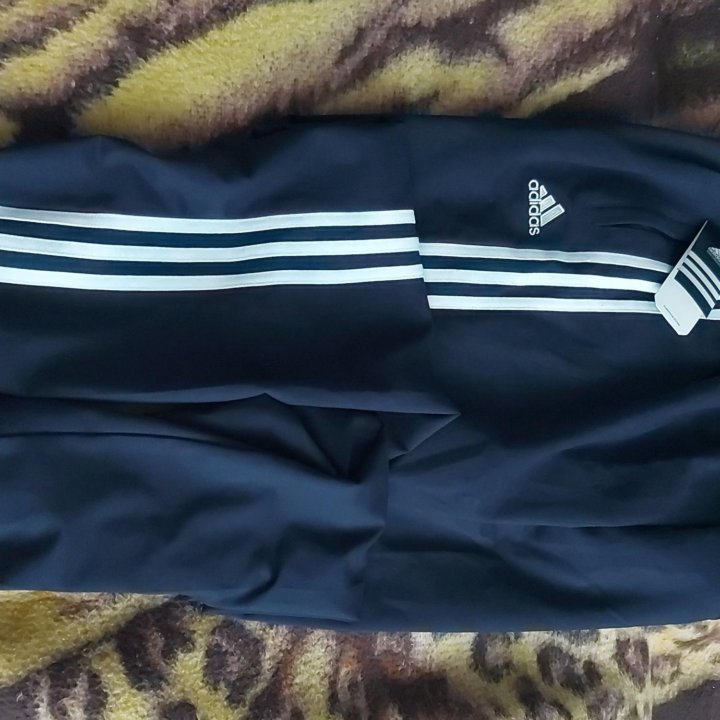 Брюки adidas