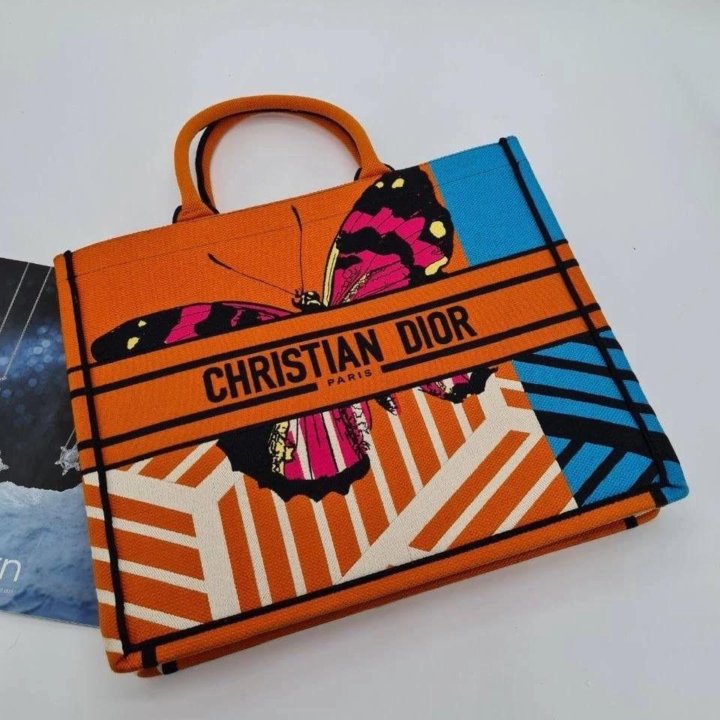 Сумки-шопер Dior