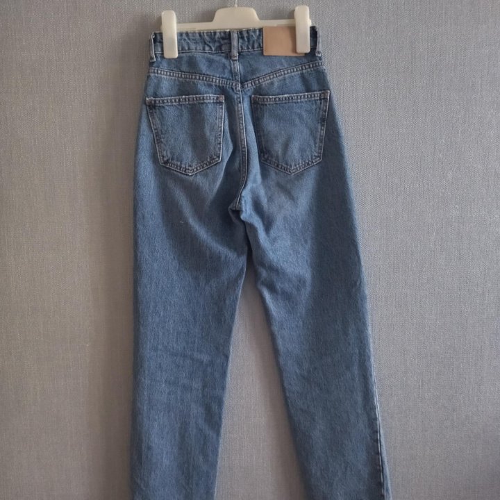 Джинсы Pull&Bear