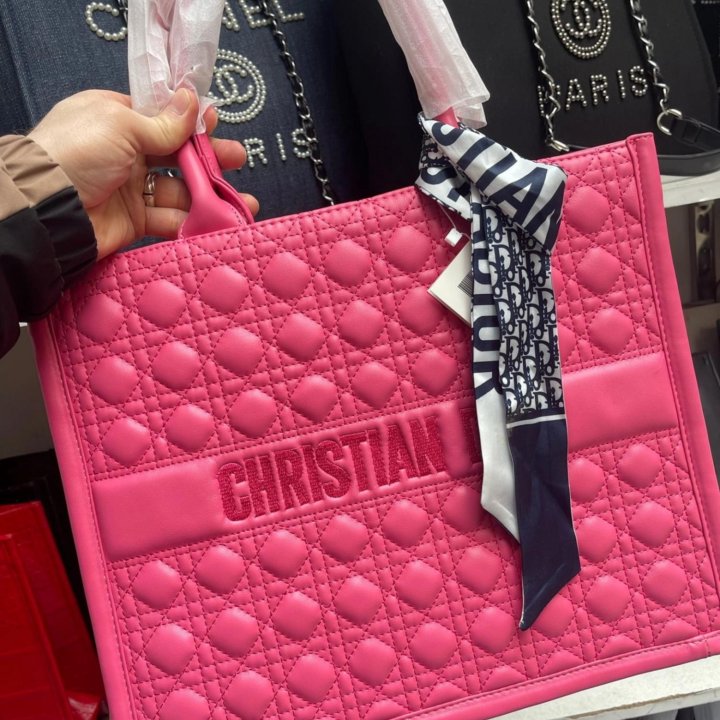 Сумки-шопер Dior