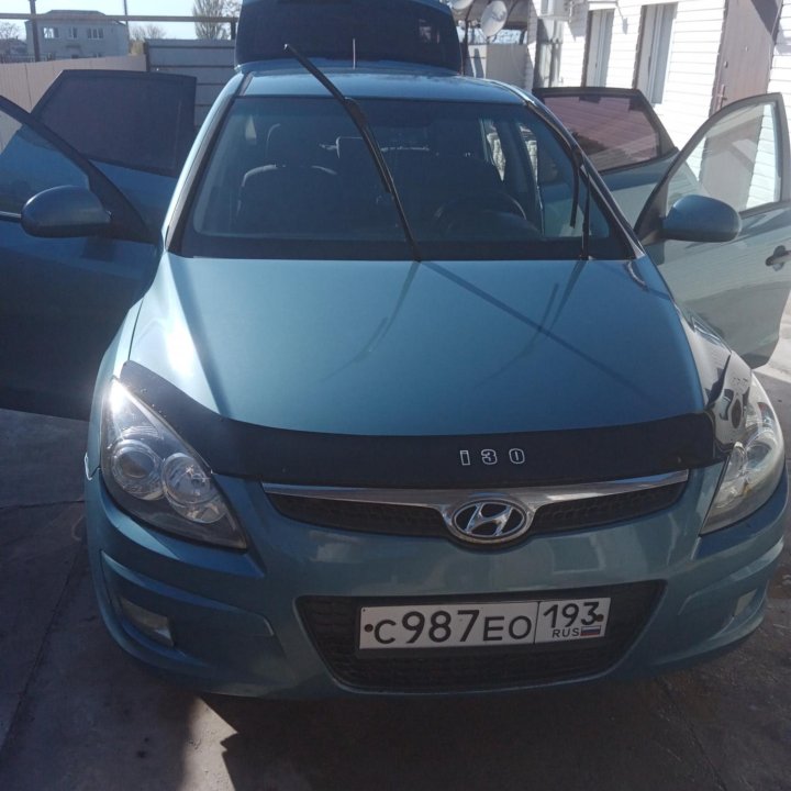 Hyundai i30, 2010