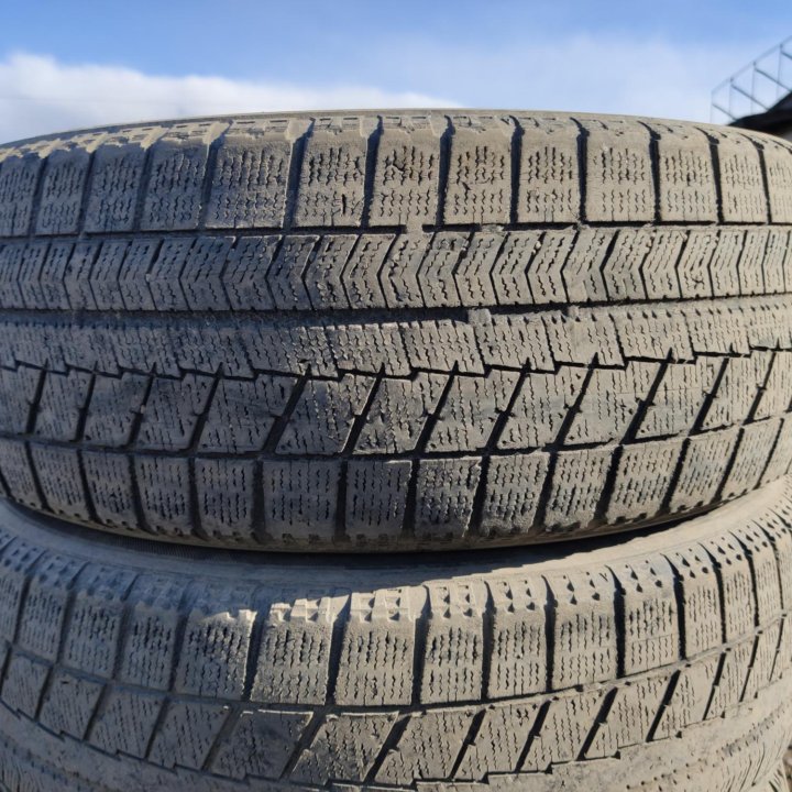 Bridgestone Blizzak VRX, 205/60/16 пара