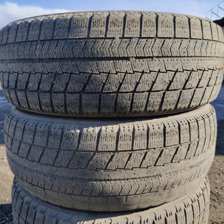 Bridgestone Blizzak VRX, 205/60/16 пара