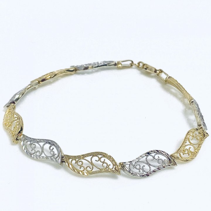 Золотой браслет