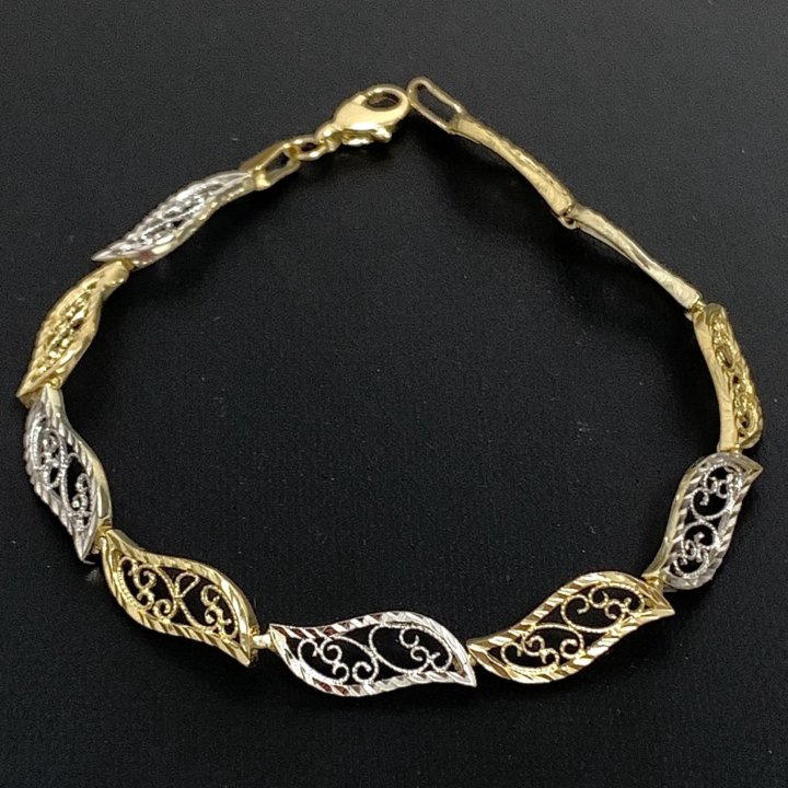 Золотой браслет