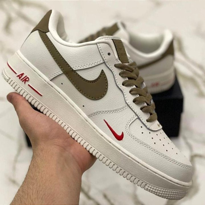 Кроссовки Nike Air Force