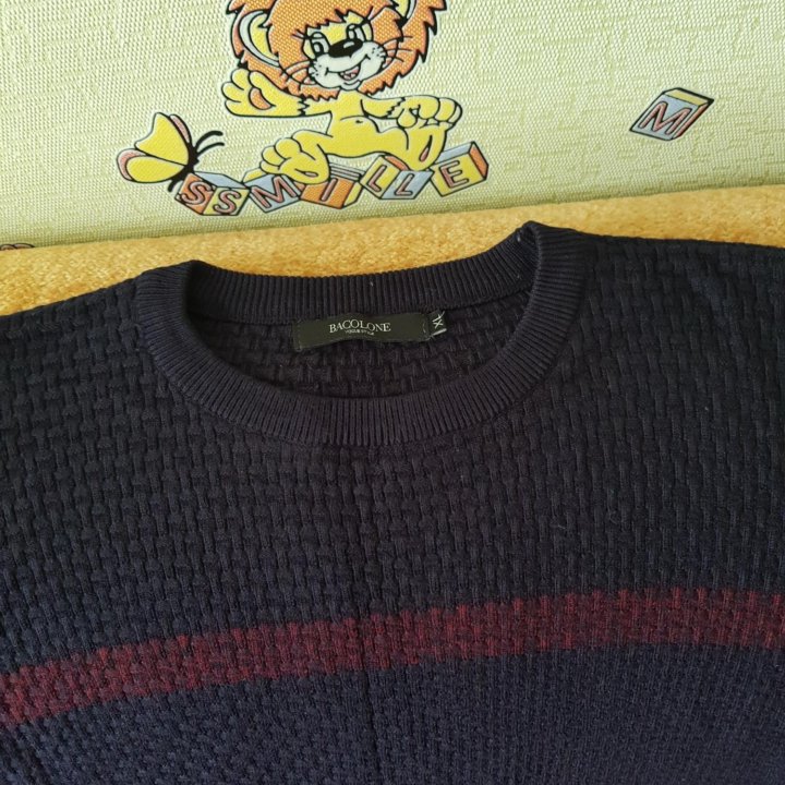 Свитер мужской